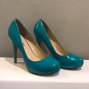 Teal heels